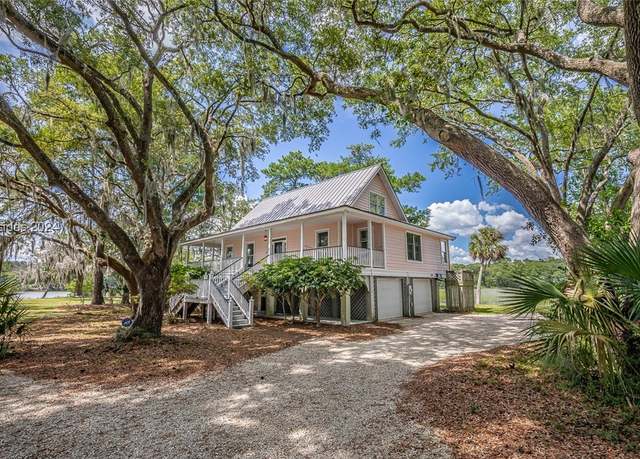 Property at 1 Cameroon Dr, Beaufort, SC 29907, 3 beds, 2.5 baths