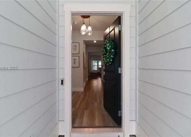 Property at 57 Bluestem Ln, Hardeeville, SC 29927, 4 beds, 3 baths