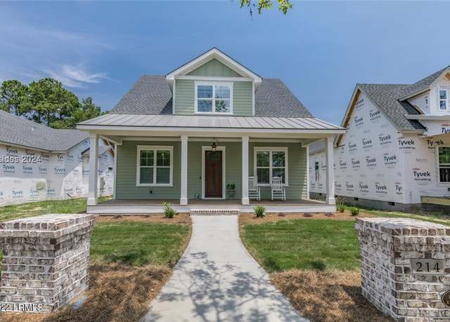 Property at 214 Coosaw Point Blvd, Beaufort, SC 29907, 3 beds, 2.5 baths