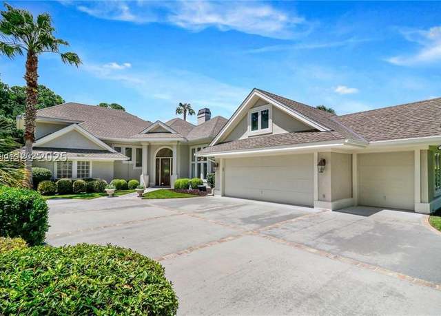 Property at 7 Shaftsbury Ln, Hilton Head Island, SC 29926, 4 beds, 3.5 baths