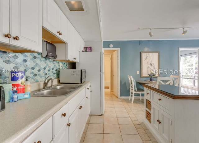 Property at 217 Cordillo Pkwy Unit 2D, Hilton Head Island, SC 29928, 1 bed, 1 bath
