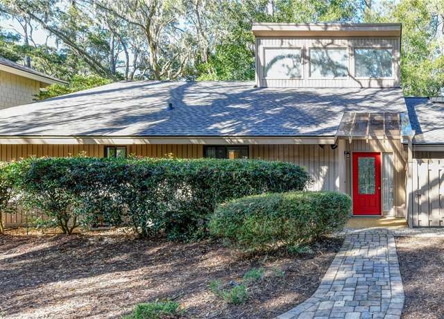 Property at 4 Dewberry Ln, Hilton Head Island, SC 29928, 3 beds, 2 baths