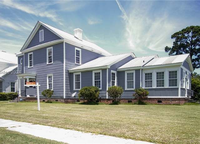 Property at 250 E 4th St, Estill, SC 29918, 5 beds, 5 baths