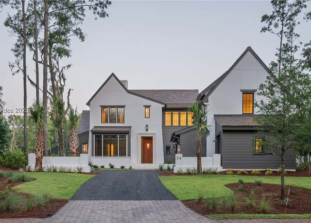 Property at 34 Lupine Rd, Bluffton, SC 29910, 5 beds, 5.5 baths