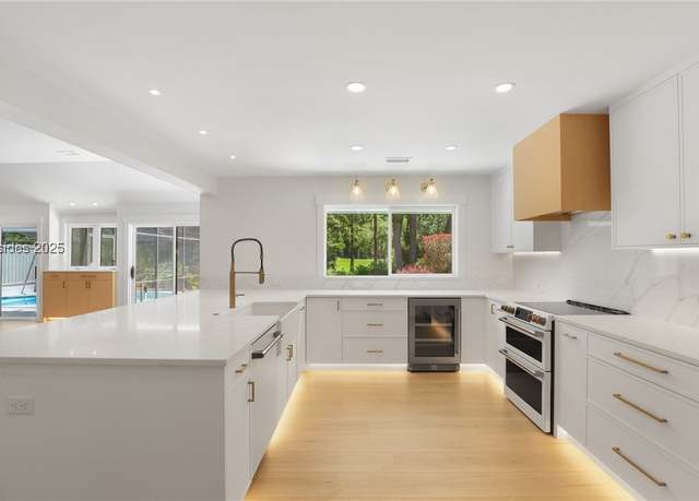 Property at 34 Cypress Marsh Dr, Hilton Head Island, SC 29926, 4 beds, 3 baths