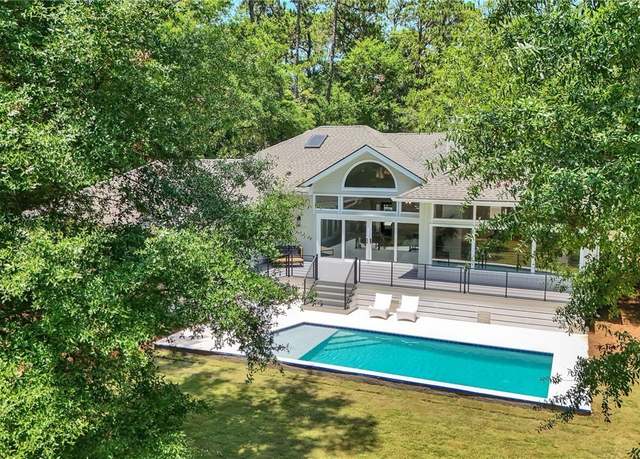 Property at 31 Governors Rd, Hilton Head Island, SC 29928, 4 beds, 3 baths