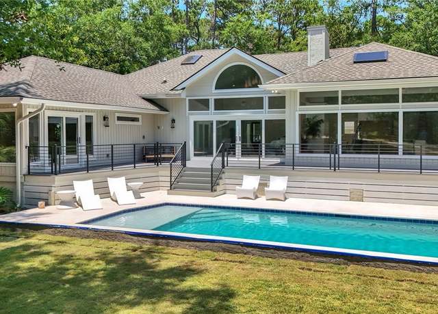 Property at 31 Governors Rd, Hilton Head Island, SC 29928, 4 beds, 3 baths