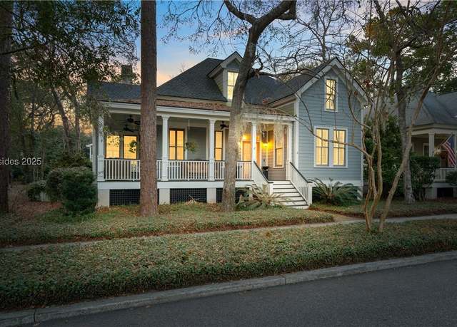 Property at 11 Hayek St, Beaufort, SC 29907, 5 beds, 4 baths