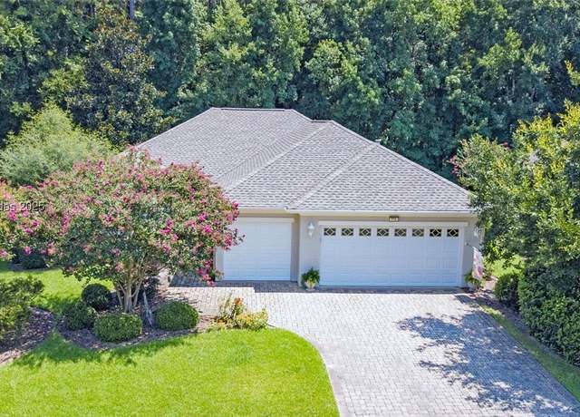 Property at 221 Hampton Cir, Bluffton, SC 29909, 2 beds, 2 baths