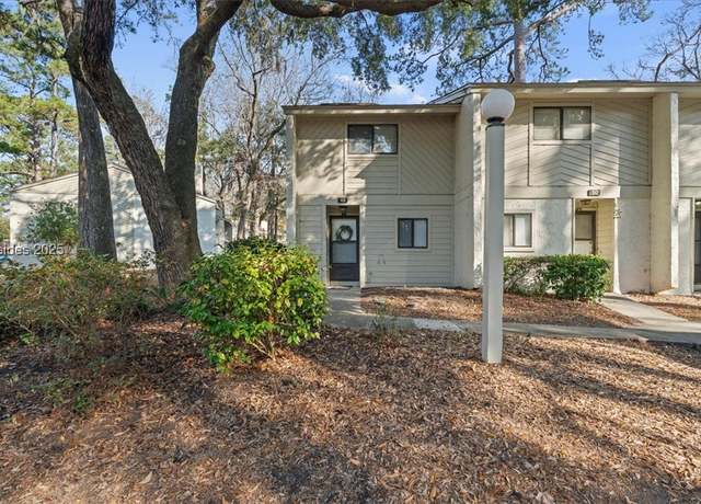 Property at 96 Mathews Dr #49, Hilton Head Island, SC 29926, 2 beds, 2.5 baths