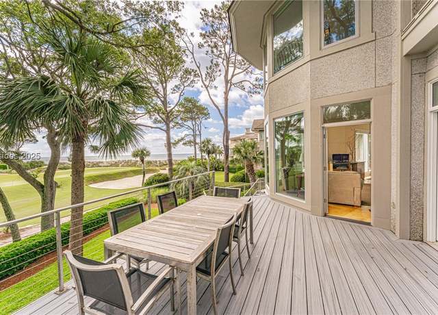 Property at 17 Atlantic Pointe Dr, Hilton Head Island, SC 29928, 5 beds, 5.5 baths