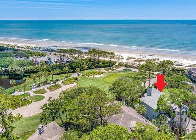 Property at 17 Atlantic Pointe Dr, Hilton Head Island, SC 29928, 5 beds, 5.5 baths