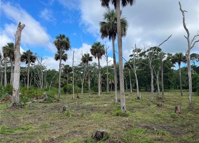 Property at 7 Beauregard Blvd, Daufuskie Island, SC 29915