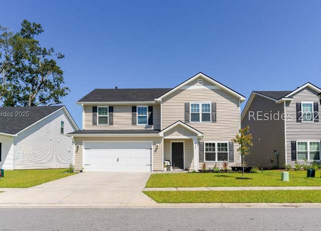 Property at 229 Founders Walk, Bluffton, SC 29910, 5 beds, 3 baths