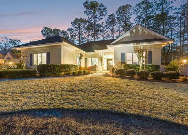 Property at 122 Summerton Dr, Bluffton, SC 29910, 3 beds, 3 baths