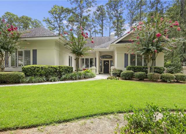 Property at 122 Summerton Dr, Bluffton, SC 29910, 3 beds, 3 baths