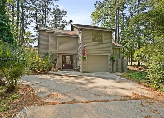 Property at 52 Cordillo Pkwy, Hilton Head Island, SC 29928, 3 beds, 3.5 baths