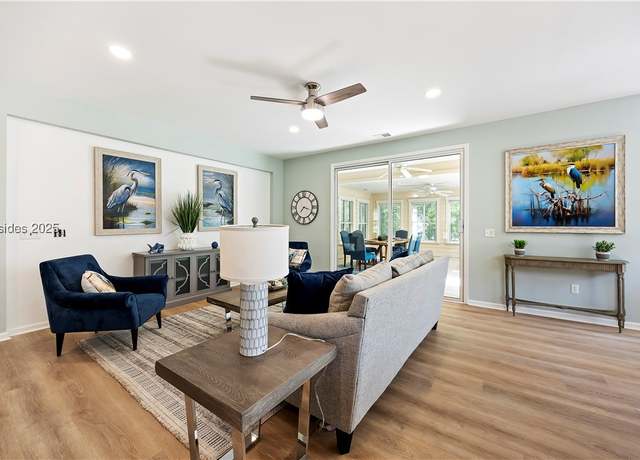 Property at 42 Coburn Dr E, Bluffton, SC 29909, 2 beds, 2 baths
