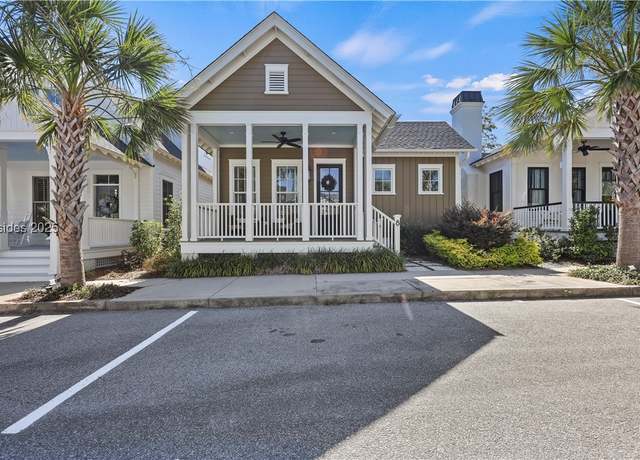 Property at 8 Hamlet Row, Beaufort, SC 29906, 2 beds, 2 baths