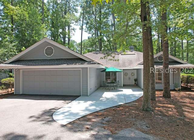 Property at 232 White Oaks Cir, Bluffton, SC 29910, 3 beds, 3 baths