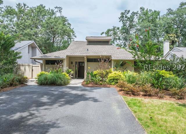 Property at 52 Stable Gate Rd, Hilton Head Island, SC 29926, 2 beds, 2 baths