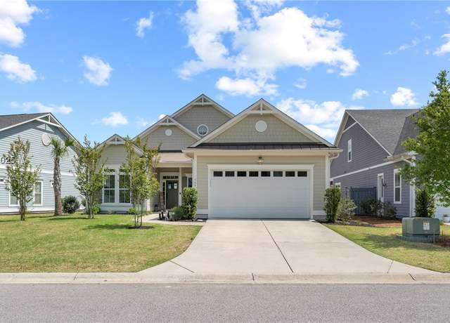 Property at 366 Castaway Dr, Bluffton, SC 29910, 4 beds, 3 baths