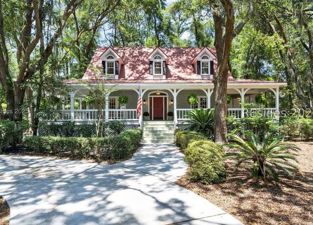 Property at 15 Millwright Dr, Hilton Head Island, SC 29926, 3 beds, 2.5 baths