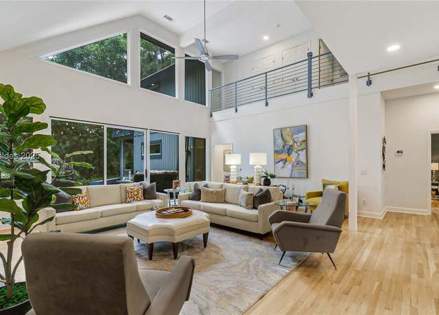 Property at 40 Plantation Dr, Hilton Head Island, SC 29928, 5 beds, 5.5 baths