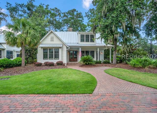 Property at 5 Rumford Ln, Bluffton, SC 29910, 4 beds, 4 baths