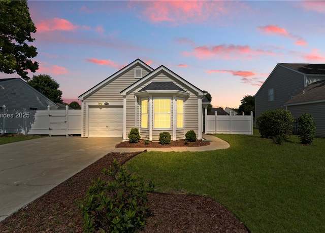 Property at 170 Stoney Xing, Bluffton, SC 29910, 3 beds, 2 baths