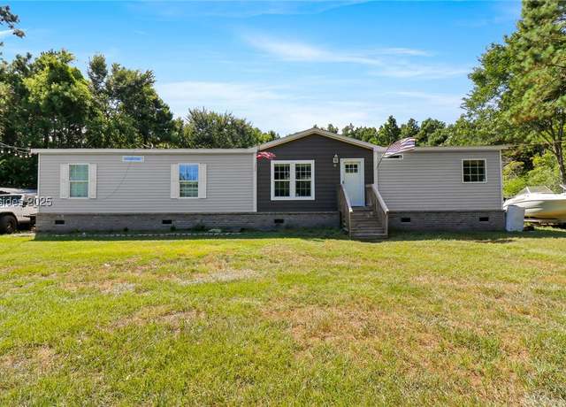 Property at 18 Ponderosa Dr, St Helena Island, SC 29920, 3 beds, 2 baths