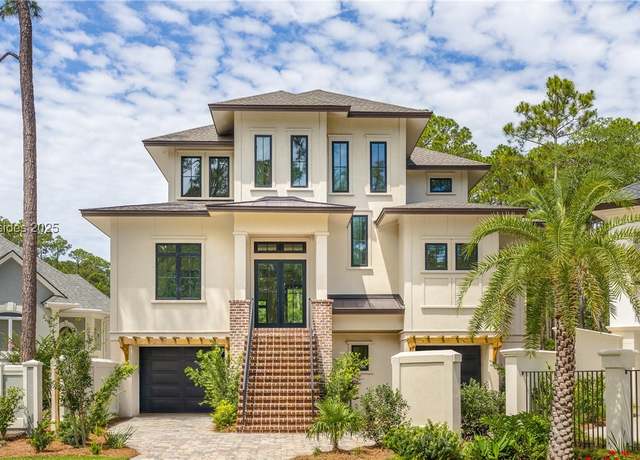 Property at 15 Coventry Ln, Hilton Head Island, SC 29928, 4 beds, 4.5 baths