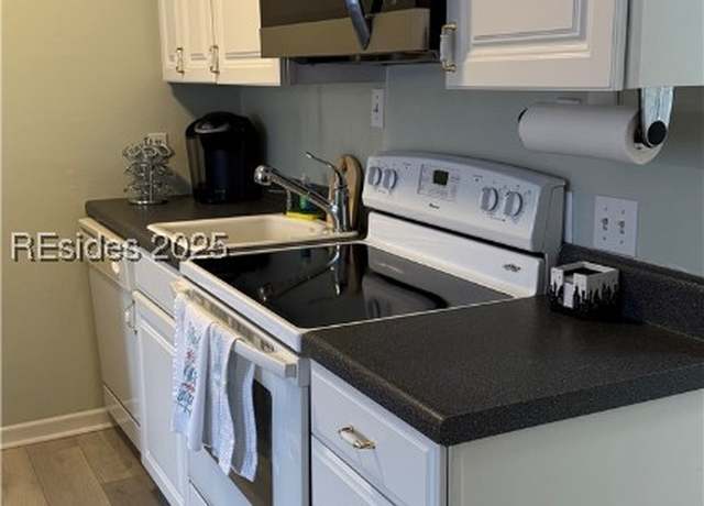 Property at 40 Folly Field Rd Unit A147, Hilton Head Island, SC 29928, 1 bed, 1 bath