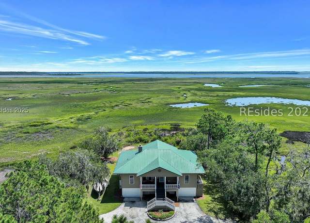 Property at 305 Cassique Creek Dr, Ridgeland, SC 29936, 3 beds, 2 baths