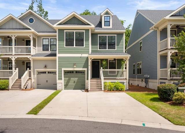 Property at 10 Old Stoney Ln, Hilton Head Island, SC 29926, 3 beds, 2.5 baths