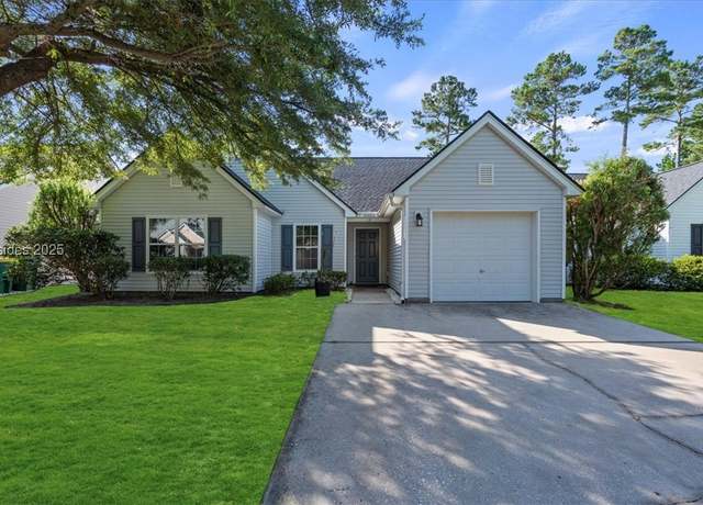 Property at 13 Spruce Dr, Bluffton, SC 29910, 3 beds, 2 baths