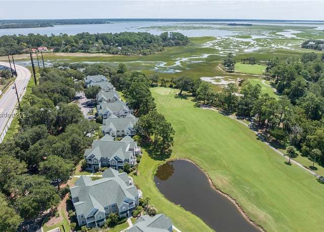 Property at 22 Old South Ct Unit 22F, Bluffton, SC 29910, 3 beds, 2.5 baths
