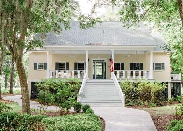 Property at 8 Money Mongin Ln, Daufuskie Island, SC 29915, 4 beds, 3.5 baths