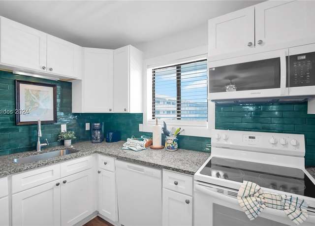 Property at 663 William Hilton Pkwy #4336, Hilton Head Island, SC 29928, 2 beds, 2 baths