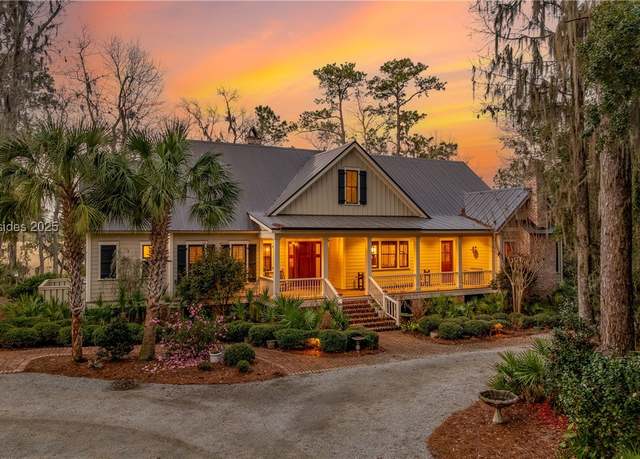 Property at 16 John Cochran Cir, Okatie, SC 29909, 4 beds, 5 baths
