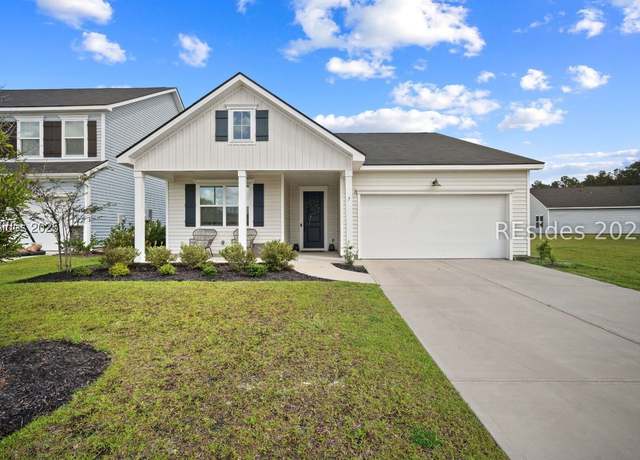 Property at 7 Flint Rd, Bluffton, SC 29910, 4 beds, 2 baths