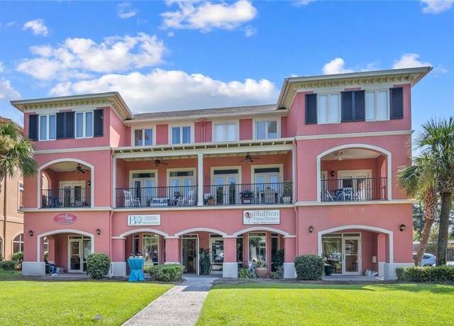 Property at 10 Johnston Way Unit G, Bluffton, SC 29910, 2 beds, 2.5 baths