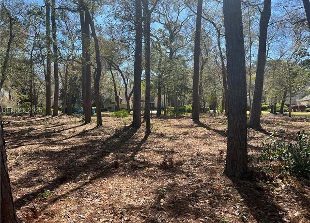 Property at 667 Colonial Dr, Hilton Head Island, SC 29926
