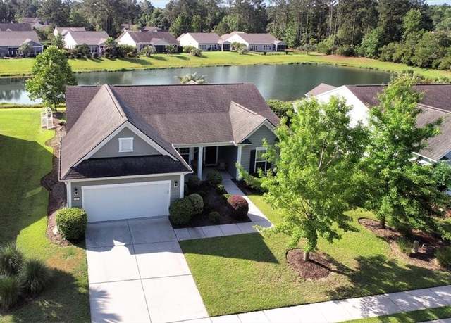 Property at 10 Gatewood Ln, Bluffton, SC 29910, 2 beds, 2 baths