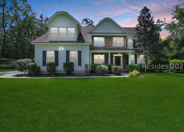 Property at 22 Redbud Way, Bluffton, SC 29910, 5 beds, 3.5 baths