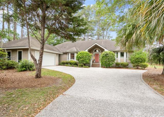 Property at 150 Dataw Dr, Saint Helena Island, SC 29920, 3 beds, 2.5 baths