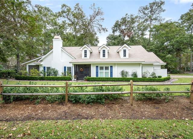 Property at 1 Wood Eden Ln, Bluffton, SC 29910, 3 beds, 2.5 baths