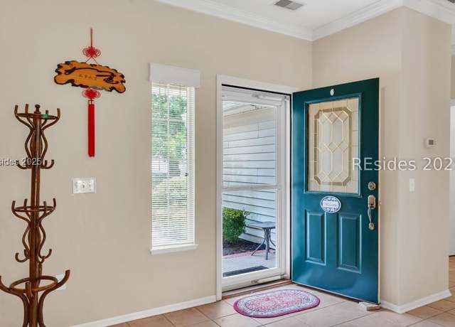 Property at 8 Doharty Ln, Bluffton, SC 29909, 2 beds, 2 baths