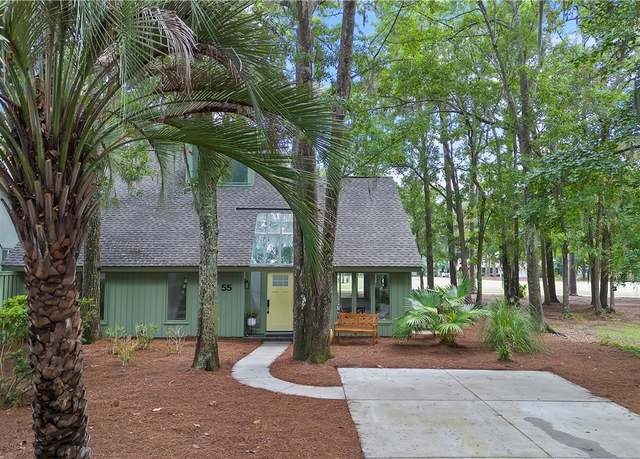 Property at 55 Wax Myrtle Ct, Hilton Head Island, SC 29926, 3 beds, 2 baths