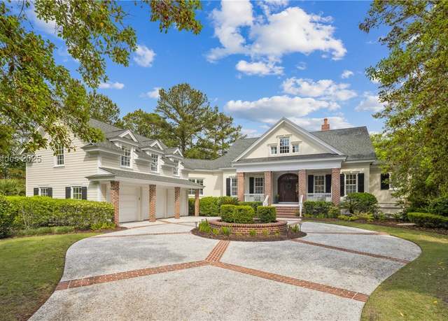 Property at 6 Brenton Ct, Bluffton, SC 29910, 5 beds, 5.5 baths